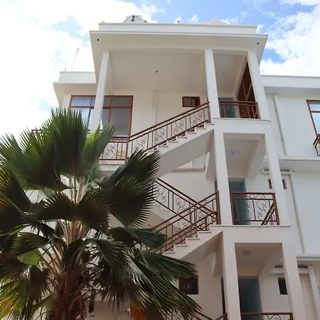 Mocco Beach Villa-2